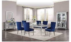 VARIAN DINING TABLE